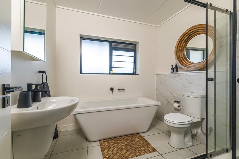 3 Bedroom Property for Sale in De Kuile Lifestyle Estate Western Cape